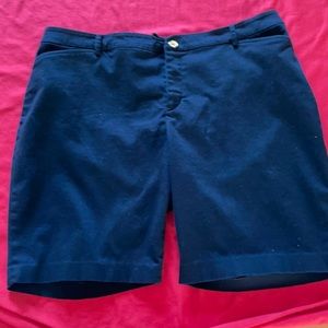 Women’s Lauren black shorts